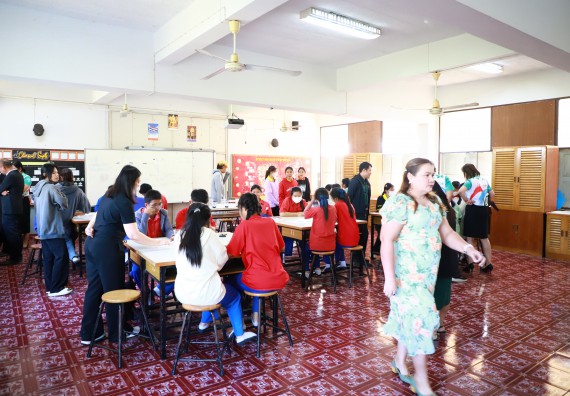 คณะวิทยาศาสตร์และเทคโนโลยี จัดค่ายวิทยาศาสตร์สัญจร ปีการศึกษา 2566  โรงเรียนเฉลิมพระเกียรติสมเด็จพระศรีนครินทร์ กำแพงเพชร