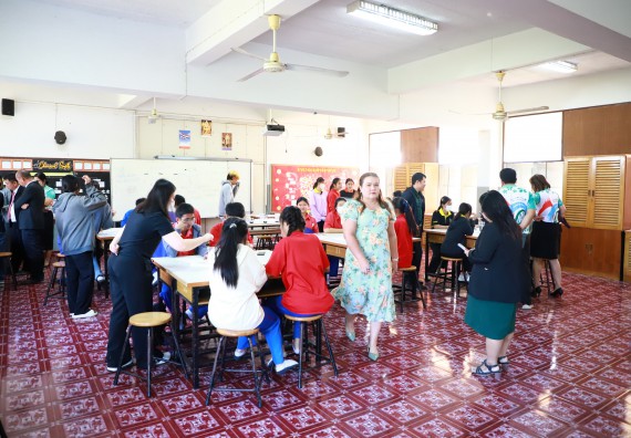 คณะวิทยาศาสตร์และเทคโนโลยี จัดค่ายวิทยาศาสตร์สัญจร ปีการศึกษา 2566  โรงเรียนเฉลิมพระเกียรติสมเด็จพระศรีนครินทร์ กำแพงเพชร