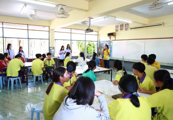 คณะวิทยาศาสตร์และเทคโนโลยี จัดค่ายวิทยาศาสตร์สัญจร ปีการศึกษา 2566  โรงเรียนทุ่งโพธิ์ทะเลพิทยา