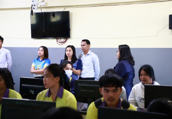 คณะวิทยาศาสตร์และเทคโนโลยี จัดค่ายวิทยาศาสตร์สัญจร ปีการศึกษา 2566  โรงเรียนทุ่งโพธิ์ทะเลพิทยา