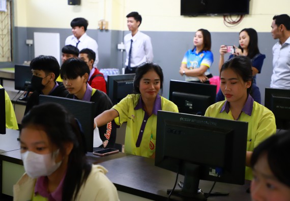 คณะวิทยาศาสตร์และเทคโนโลยี จัดค่ายวิทยาศาสตร์สัญจร ปีการศึกษา 2566  โรงเรียนทุ่งโพธิ์ทะเลพิทยา