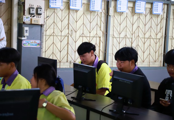 คณะวิทยาศาสตร์และเทคโนโลยี จัดค่ายวิทยาศาสตร์สัญจร ปีการศึกษา 2566  โรงเรียนทุ่งโพธิ์ทะเลพิทยา