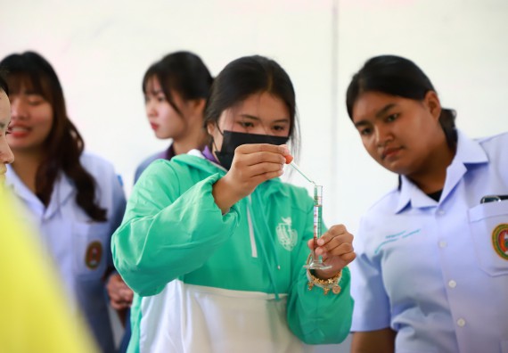 คณะวิทยาศาสตร์และเทคโนโลยี จัดค่ายวิทยาศาสตร์สัญจร ปีการศึกษา 2566  โรงเรียนทุ่งโพธิ์ทะเลพิทยา