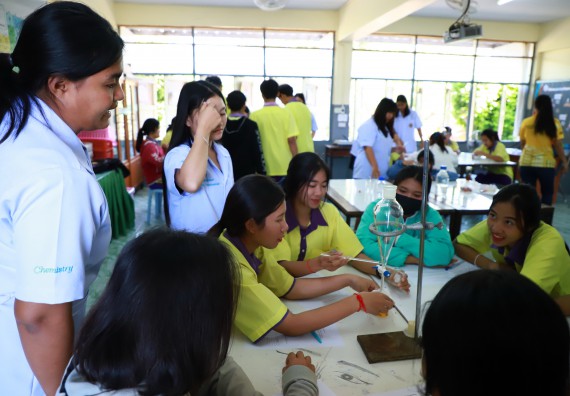 คณะวิทยาศาสตร์และเทคโนโลยี จัดค่ายวิทยาศาสตร์สัญจร ปีการศึกษา 2566  โรงเรียนทุ่งโพธิ์ทะเลพิทยา