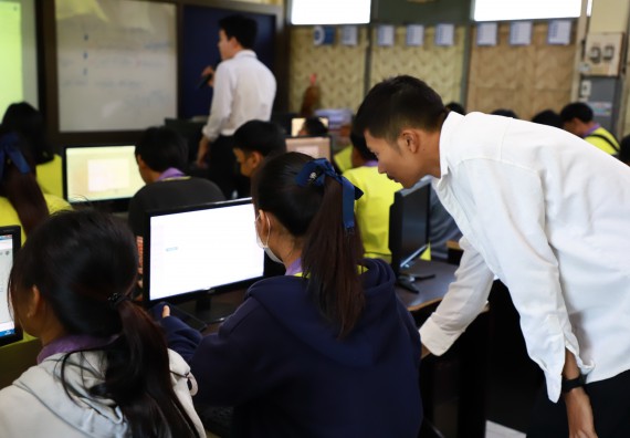 คณะวิทยาศาสตร์และเทคโนโลยี จัดค่ายวิทยาศาสตร์สัญจร ปีการศึกษา 2566  โรงเรียนทุ่งโพธิ์ทะเลพิทยา