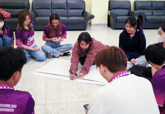 ภาพกิจกรรม  คณะวิทยาศาสตร์และเทคโนโลยี จัดโครงการยกระดับนวัตกรรมชุมชนด้วยกระบวนการวิศวกรสังคม กิจกรรมการอบรมบ่มเพาะทักษะการเป็นวิศวกรสังคม