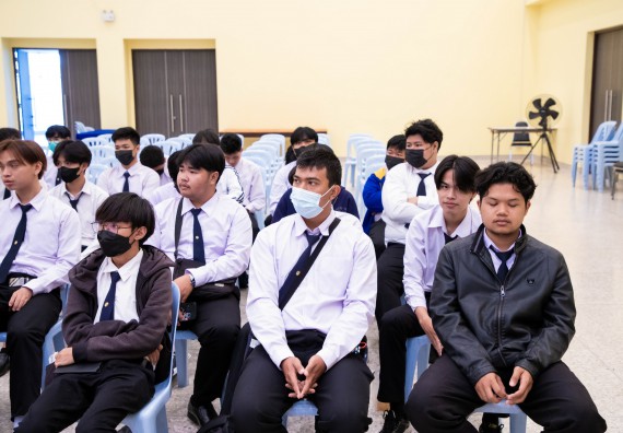 ภาพกิจกรรม  คณะวิทยาศาสตร์และเทคโนโลยี มหาวิทยาลัยราชภัฏกำแพงเพชร  จัดกิจกรรมแลกเปลี่ยนเรียนรู้ เรื่อง HOW TO เขียนอย่างไรให้ได้ทุน