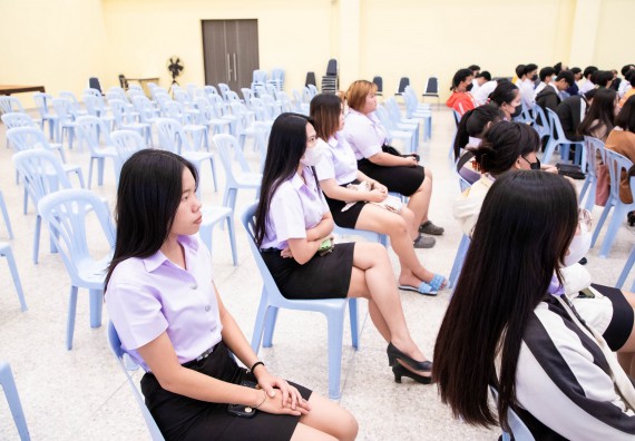 ภาพกิจกรรม  คณะวิทยาศาสตร์และเทคโนโลยี มหาวิทยาลัยราชภัฏกำแพงเพชร  จัดกิจกรรมแลกเปลี่ยนเรียนรู้ เรื่อง HOW TO เขียนอย่างไรให้ได้ทุน