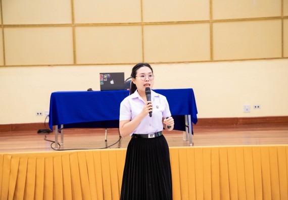 ภาพกิจกรรม  คณะวิทยาศาสตร์และเทคโนโลยี มหาวิทยาลัยราชภัฏกำแพงเพชร  จัดกิจกรรมแลกเปลี่ยนเรียนรู้ เรื่อง HOW TO เขียนอย่างไรให้ได้ทุน