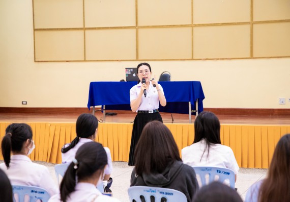 ภาพกิจกรรม  คณะวิทยาศาสตร์และเทคโนโลยี มหาวิทยาลัยราชภัฏกำแพงเพชร  จัดกิจกรรมแลกเปลี่ยนเรียนรู้ เรื่อง HOW TO เขียนอย่างไรให้ได้ทุน