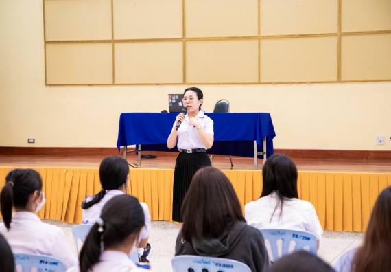 ภาพกิจกรรม  คณะวิทยาศาสตร์และเทคโนโลยี มหาวิทยาลัยราชภัฏกำแพงเพชร  จัดกิจกรรมแลกเปลี่ยนเรียนรู้ เรื่อง HOW TO เขียนอย่างไรให้ได้ทุน