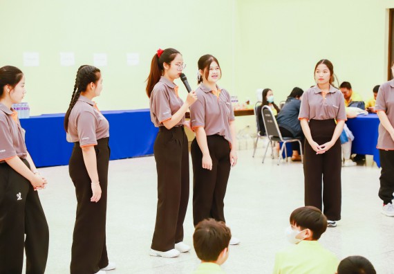 ภาพกิจกรรม  คณะวิทยาศาสตร์และเทคโนโลยี ร่วมกับโรงเรียนสรรพวิทยาคม จัดโครงการพัฒนาการจัดการเรียนการสอนในห้องเรียนพิเศษวิทยาศาสตร์ คณิตศาสตร์ เข้มข้น (ISM)