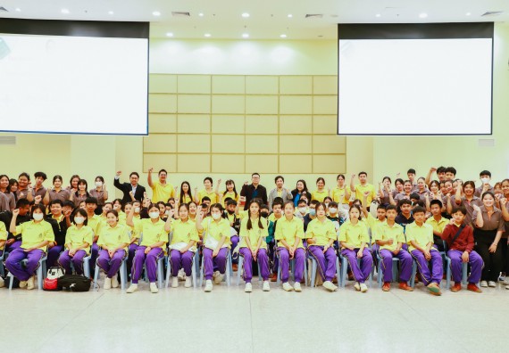 ภาพกิจกรรม  คณะวิทยาศาสตร์และเทคโนโลยี ร่วมกับโรงเรียนสรรพวิทยาคม จัดโครงการพัฒนาการจัดการเรียนการสอนในห้องเรียนพิเศษวิทยาศาสตร์ คณิตศาสตร์ เข้มข้น (ISM)