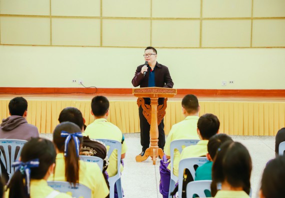 ภาพกิจกรรม  คณะวิทยาศาสตร์และเทคโนโลยี ร่วมกับโรงเรียนสรรพวิทยาคม จัดโครงการพัฒนาการจัดการเรียนการสอนในห้องเรียนพิเศษวิทยาศาสตร์ คณิตศาสตร์ เข้มข้น (ISM)