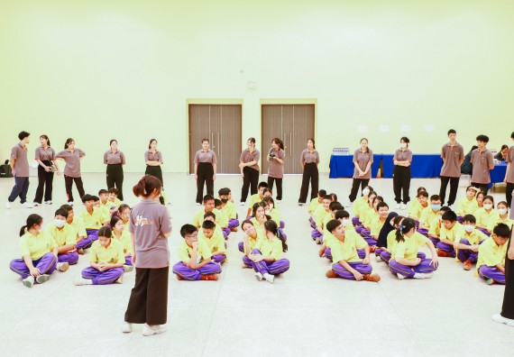 ภาพกิจกรรม  คณะวิทยาศาสตร์และเทคโนโลยี ร่วมกับโรงเรียนสรรพวิทยาคม จัดโครงการพัฒนาการจัดการเรียนการสอนในห้องเรียนพิเศษวิทยาศาสตร์ คณิตศาสตร์ เข้มข้น (ISM)