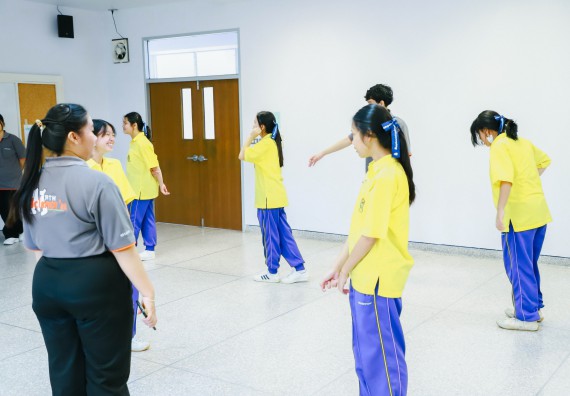 ภาพกิจกรรม  คณะวิทยาศาสตร์และเทคโนโลยี ร่วมกับโรงเรียนสรรพวิทยาคม จัดโครงการพัฒนาการจัดการเรียนการสอนในห้องเรียนพิเศษวิทยาศาสตร์ คณิตศาสตร์ เข้มข้น (ISM)