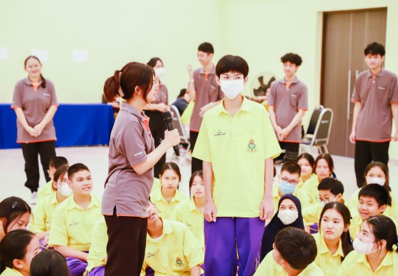 ภาพกิจกรรม  คณะวิทยาศาสตร์และเทคโนโลยี ร่วมกับโรงเรียนสรรพวิทยาคม จัดโครงการพัฒนาการจัดการเรียนการสอนในห้องเรียนพิเศษวิทยาศาสตร์ คณิตศาสตร์ เข้มข้น (ISM)