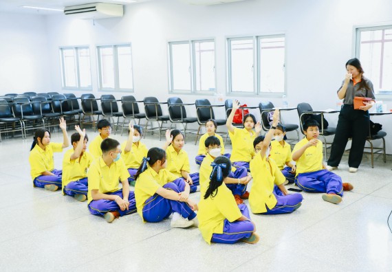 ภาพกิจกรรม  คณะวิทยาศาสตร์และเทคโนโลยี ร่วมกับโรงเรียนสรรพวิทยาคม จัดโครงการพัฒนาการจัดการเรียนการสอนในห้องเรียนพิเศษวิทยาศาสตร์ คณิตศาสตร์ เข้มข้น (ISM)