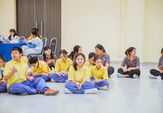 ภาพกิจกรรม  คณะวิทยาศาสตร์และเทคโนโลยี ร่วมกับโรงเรียนสรรพวิทยาคม จัดโครงการพัฒนาการจัดการเรียนการสอนในห้องเรียนพิเศษวิทยาศาสตร์ คณิตศาสตร์ เข้มข้น (ISM)