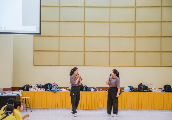 ภาพกิจกรรม  คณะวิทยาศาสตร์และเทคโนโลยี ร่วมกับโรงเรียนสรรพวิทยาคม จัดโครงการพัฒนาการจัดการเรียนการสอนในห้องเรียนพิเศษวิทยาศาสตร์ คณิตศาสตร์ เข้มข้น (ISM)