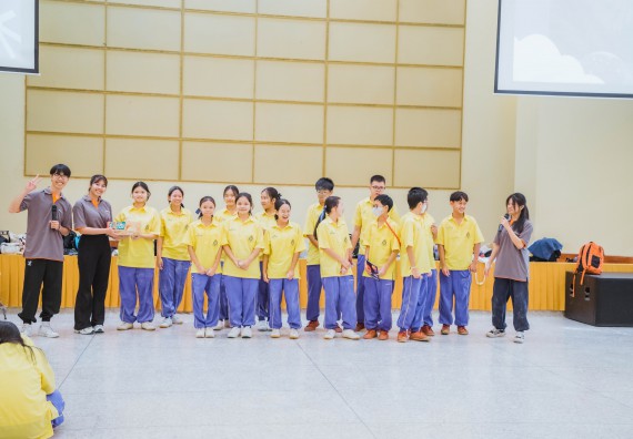 ภาพกิจกรรม  คณะวิทยาศาสตร์และเทคโนโลยี ร่วมกับโรงเรียนสรรพวิทยาคม จัดโครงการพัฒนาการจัดการเรียนการสอนในห้องเรียนพิเศษวิทยาศาสตร์ คณิตศาสตร์ เข้มข้น (ISM)