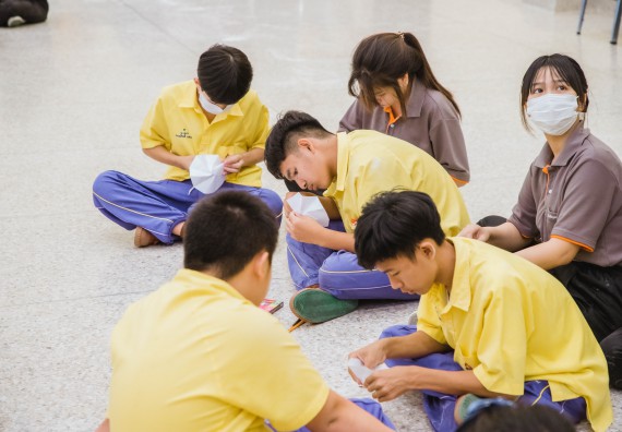 ภาพกิจกรรม  คณะวิทยาศาสตร์และเทคโนโลยี ร่วมกับโรงเรียนสรรพวิทยาคม จัดโครงการพัฒนาการจัดการเรียนการสอนในห้องเรียนพิเศษวิทยาศาสตร์ คณิตศาสตร์ เข้มข้น (ISM)