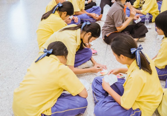 ภาพกิจกรรม  คณะวิทยาศาสตร์และเทคโนโลยี ร่วมกับโรงเรียนสรรพวิทยาคม จัดโครงการพัฒนาการจัดการเรียนการสอนในห้องเรียนพิเศษวิทยาศาสตร์ คณิตศาสตร์ เข้มข้น (ISM)