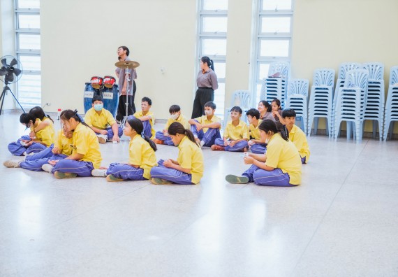 ภาพกิจกรรม  คณะวิทยาศาสตร์และเทคโนโลยี ร่วมกับโรงเรียนสรรพวิทยาคม จัดโครงการพัฒนาการจัดการเรียนการสอนในห้องเรียนพิเศษวิทยาศาสตร์ คณิตศาสตร์ เข้มข้น (ISM)