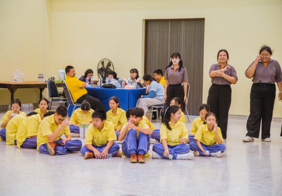 ภาพกิจกรรม  คณะวิทยาศาสตร์และเทคโนโลยี ร่วมกับโรงเรียนสรรพวิทยาคม จัดโครงการพัฒนาการจัดการเรียนการสอนในห้องเรียนพิเศษวิทยาศาสตร์ คณิตศาสตร์ เข้มข้น (ISM)