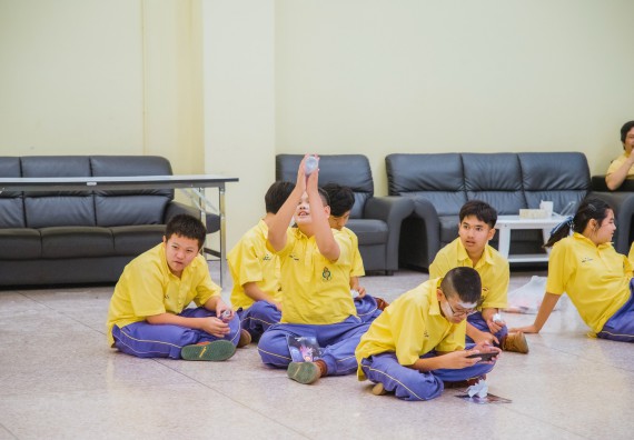 ภาพกิจกรรม  คณะวิทยาศาสตร์และเทคโนโลยี ร่วมกับโรงเรียนสรรพวิทยาคม จัดโครงการพัฒนาการจัดการเรียนการสอนในห้องเรียนพิเศษวิทยาศาสตร์ คณิตศาสตร์ เข้มข้น (ISM)