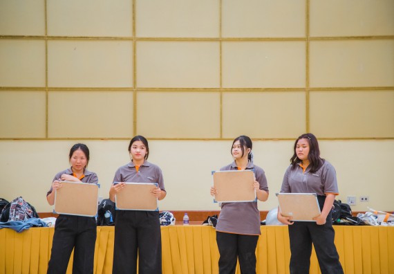 ภาพกิจกรรม  คณะวิทยาศาสตร์และเทคโนโลยี ร่วมกับโรงเรียนสรรพวิทยาคม จัดโครงการพัฒนาการจัดการเรียนการสอนในห้องเรียนพิเศษวิทยาศาสตร์ คณิตศาสตร์ เข้มข้น (ISM)