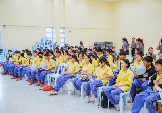 ภาพกิจกรรม  คณะวิทยาศาสตร์และเทคโนโลยี ร่วมกับโรงเรียนสรรพวิทยาคม จัดโครงการพัฒนาการจัดการเรียนการสอนในห้องเรียนพิเศษวิทยาศาสตร์ คณิตศาสตร์ เข้มข้น (ISM)