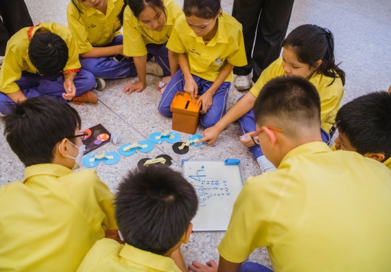 ภาพกิจกรรม  คณะวิทยาศาสตร์และเทคโนโลยี ร่วมกับโรงเรียนสรรพวิทยาคม จัดโครงการพัฒนาการจัดการเรียนการสอนในห้องเรียนพิเศษวิทยาศาสตร์ คณิตศาสตร์ เข้มข้น (ISM)