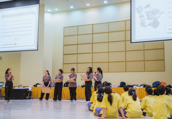 ภาพกิจกรรม  คณะวิทยาศาสตร์และเทคโนโลยี ร่วมกับโรงเรียนสรรพวิทยาคม จัดโครงการพัฒนาการจัดการเรียนการสอนในห้องเรียนพิเศษวิทยาศาสตร์ คณิตศาสตร์ เข้มข้น (ISM)