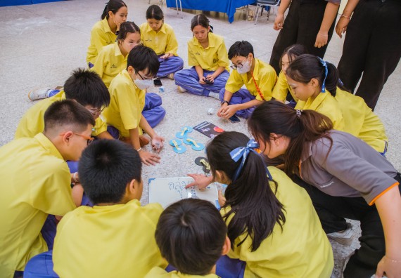 ภาพกิจกรรม  คณะวิทยาศาสตร์และเทคโนโลยี ร่วมกับโรงเรียนสรรพวิทยาคม จัดโครงการพัฒนาการจัดการเรียนการสอนในห้องเรียนพิเศษวิทยาศาสตร์ คณิตศาสตร์ เข้มข้น (ISM)