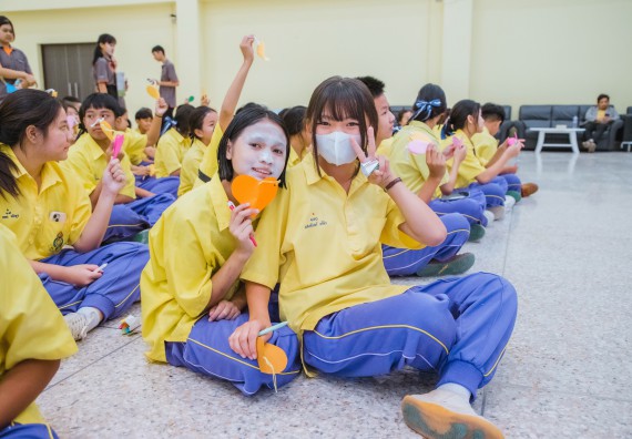 ภาพกิจกรรม  คณะวิทยาศาสตร์และเทคโนโลยี ร่วมกับโรงเรียนสรรพวิทยาคม จัดโครงการพัฒนาการจัดการเรียนการสอนในห้องเรียนพิเศษวิทยาศาสตร์ คณิตศาสตร์ เข้มข้น (ISM)