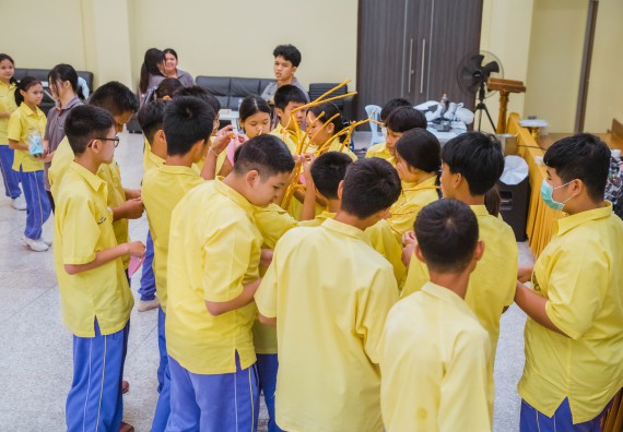 ภาพกิจกรรม  คณะวิทยาศาสตร์และเทคโนโลยี ร่วมกับโรงเรียนสรรพวิทยาคม จัดโครงการพัฒนาการจัดการเรียนการสอนในห้องเรียนพิเศษวิทยาศาสตร์ คณิตศาสตร์ เข้มข้น (ISM)