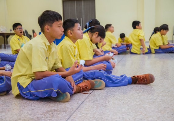 ภาพกิจกรรม  คณะวิทยาศาสตร์และเทคโนโลยี ร่วมกับโรงเรียนสรรพวิทยาคม จัดโครงการพัฒนาการจัดการเรียนการสอนในห้องเรียนพิเศษวิทยาศาสตร์ คณิตศาสตร์ เข้มข้น (ISM)