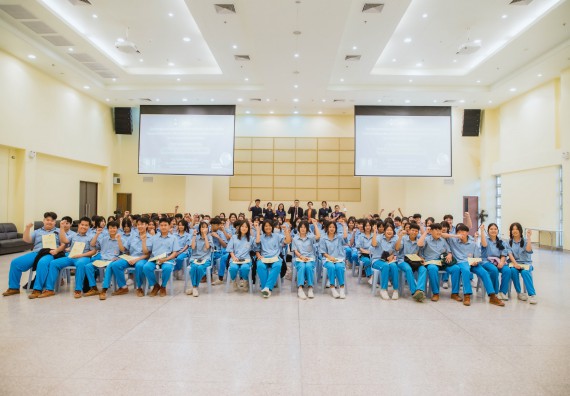 ภาพกิจกรรม คณะวิทยาศาสตร์และเทคโนโลยี ร่วมกับโรงเรียนคลองลานวิทยา จัดโครงการส่งเสริมและพัฒนาศักยภาพนักเรียนห้องเรียนพิเศษ