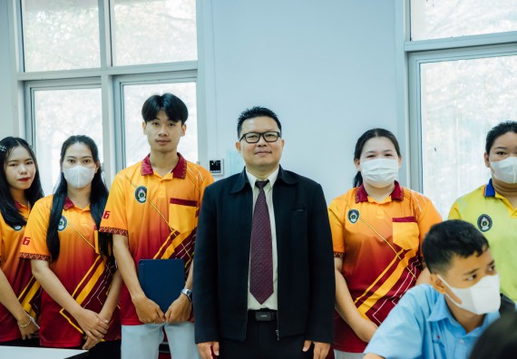 ภาพกิจกรรม คณะวิทยาศาสตร์และเทคโนโลยี ร่วมกับโรงเรียนคลองลานวิทยา จัดโครงการส่งเสริมและพัฒนาศักยภาพนักเรียนห้องเรียนพิเศษ