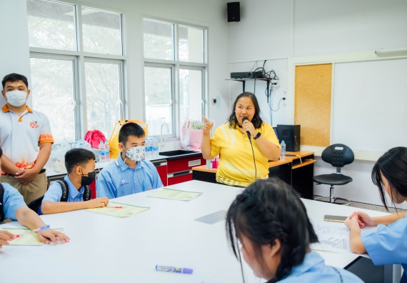 ภาพกิจกรรม คณะวิทยาศาสตร์และเทคโนโลยี ร่วมกับโรงเรียนคลองลานวิทยา จัดโครงการส่งเสริมและพัฒนาศักยภาพนักเรียนห้องเรียนพิเศษ