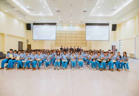 ภาพกิจกรรม คณะวิทยาศาสตร์และเทคโนโลยี ร่วมกับโรงเรียนคลองลานวิทยา จัดโครงการส่งเสริมและพัฒนาศักยภาพนักเรียนห้องเรียนพิเศษ