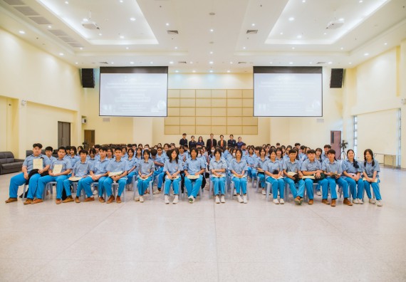 ภาพกิจกรรม คณะวิทยาศาสตร์และเทคโนโลยี ร่วมกับโรงเรียนคลองลานวิทยา จัดโครงการส่งเสริมและพัฒนาศักยภาพนักเรียนห้องเรียนพิเศษ