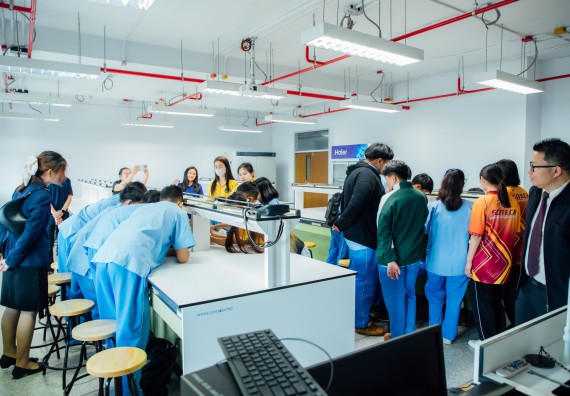 ภาพกิจกรรม คณะวิทยาศาสตร์และเทคโนโลยี ร่วมกับโรงเรียนคลองลานวิทยา จัดโครงการส่งเสริมและพัฒนาศักยภาพนักเรียนห้องเรียนพิเศษ