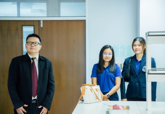 ภาพกิจกรรม คณะวิทยาศาสตร์และเทคโนโลยี ร่วมกับโรงเรียนคลองลานวิทยา จัดโครงการส่งเสริมและพัฒนาศักยภาพนักเรียนห้องเรียนพิเศษ