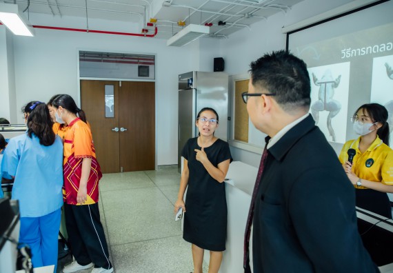 ภาพกิจกรรม คณะวิทยาศาสตร์และเทคโนโลยี ร่วมกับโรงเรียนคลองลานวิทยา จัดโครงการส่งเสริมและพัฒนาศักยภาพนักเรียนห้องเรียนพิเศษ