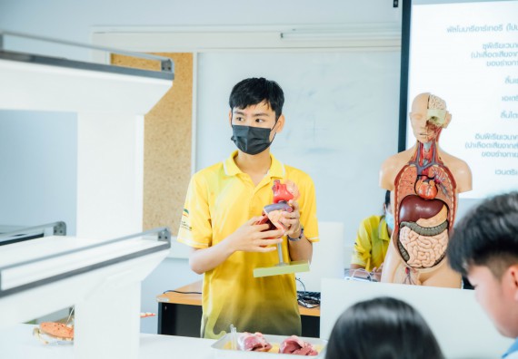 ภาพกิจกรรม คณะวิทยาศาสตร์และเทคโนโลยี ร่วมกับโรงเรียนคลองลานวิทยา จัดโครงการส่งเสริมและพัฒนาศักยภาพนักเรียนห้องเรียนพิเศษ