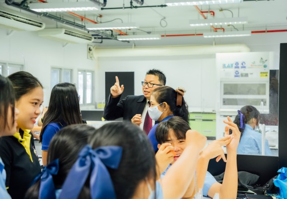 ภาพกิจกรรม คณะวิทยาศาสตร์และเทคโนโลยี ร่วมกับโรงเรียนคลองลานวิทยา จัดโครงการส่งเสริมและพัฒนาศักยภาพนักเรียนห้องเรียนพิเศษ