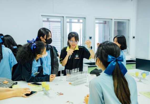 ภาพกิจกรรม คณะวิทยาศาสตร์และเทคโนโลยี ร่วมกับโรงเรียนคลองลานวิทยา จัดโครงการส่งเสริมและพัฒนาศักยภาพนักเรียนห้องเรียนพิเศษ