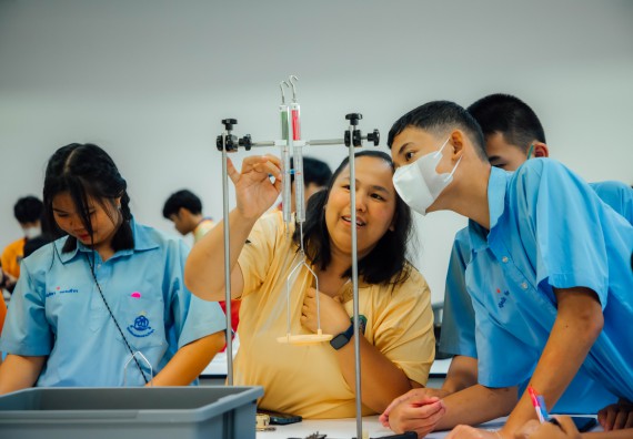 ภาพกิจกรรม คณะวิทยาศาสตร์และเทคโนโลยี ร่วมกับโรงเรียนคลองลานวิทยา จัดโครงการส่งเสริมและพัฒนาศักยภาพนักเรียนห้องเรียนพิเศษ